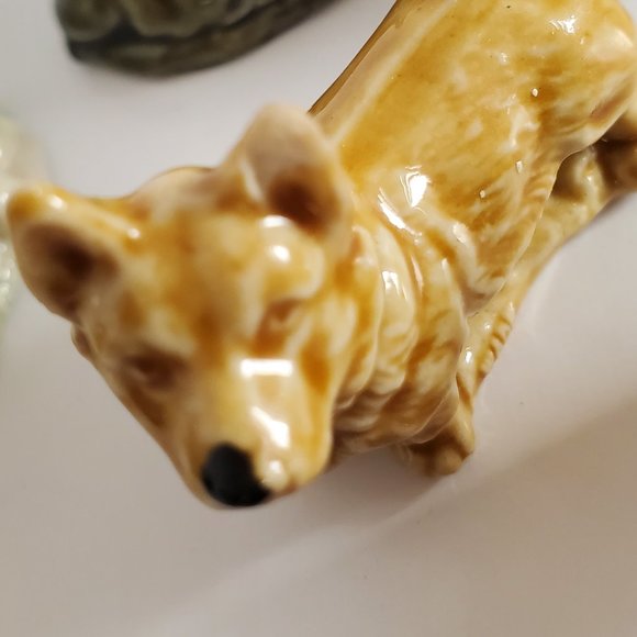 VINTAGE WADE ENGLAND Whimsies Collectible Mini Animal Ceramic Figurines Signed - Picture 9 of 12